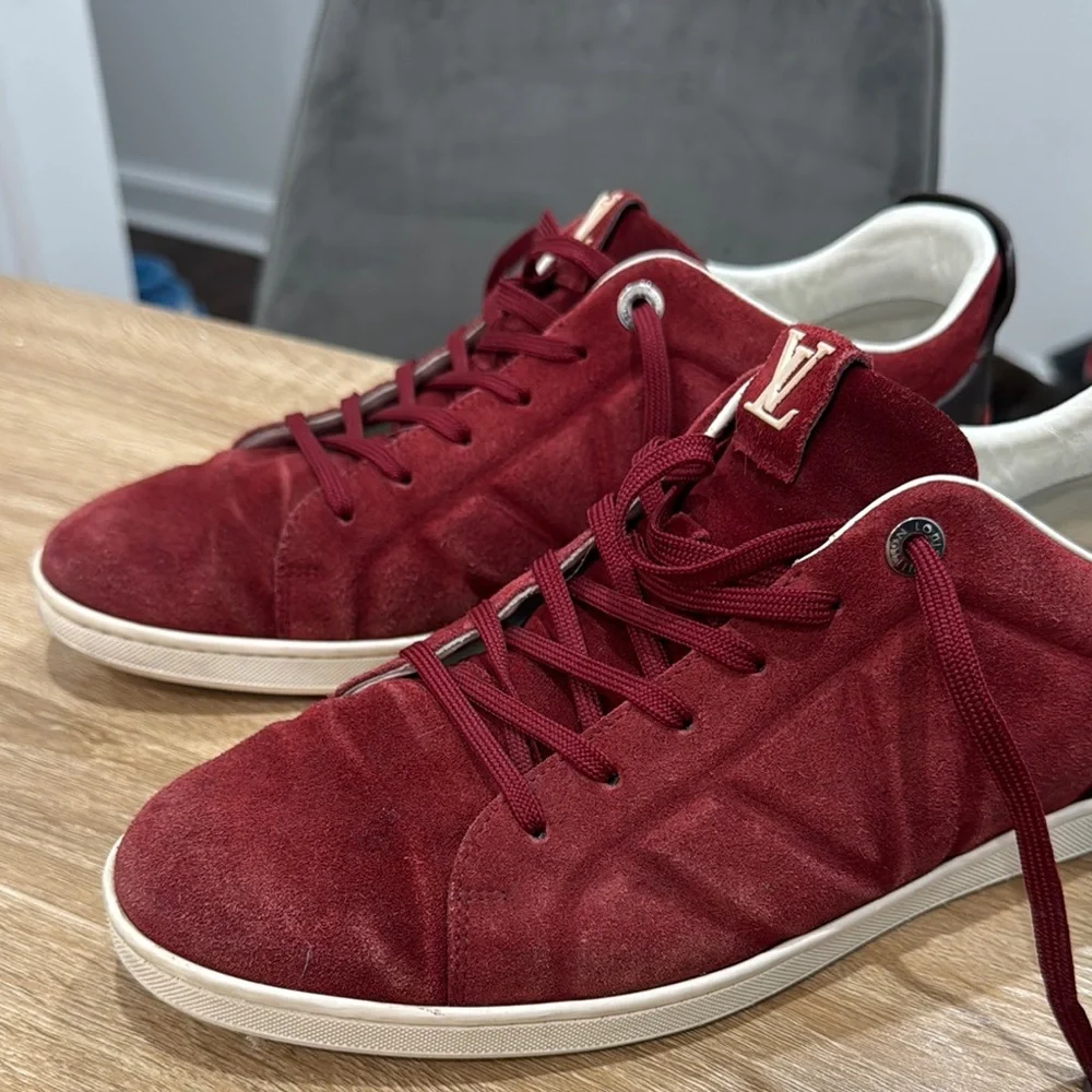 Louis Vuitton Red Sneakers Suede Low-Top - Picture 9 of 10